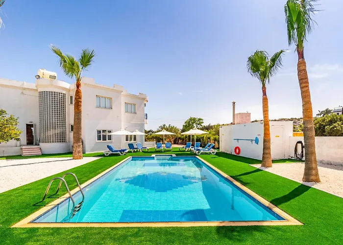 Varvara\'S Villa