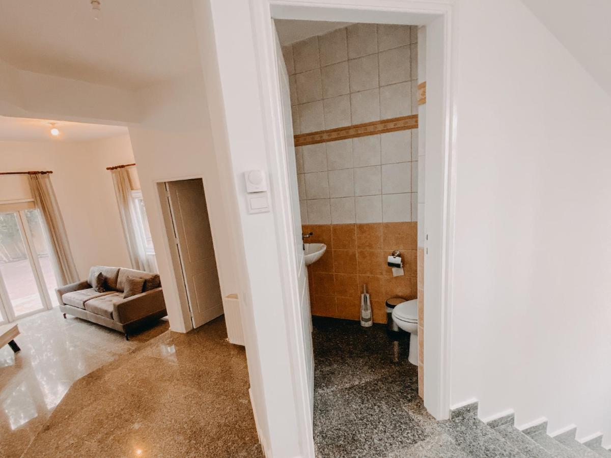 Varvara's Villa *